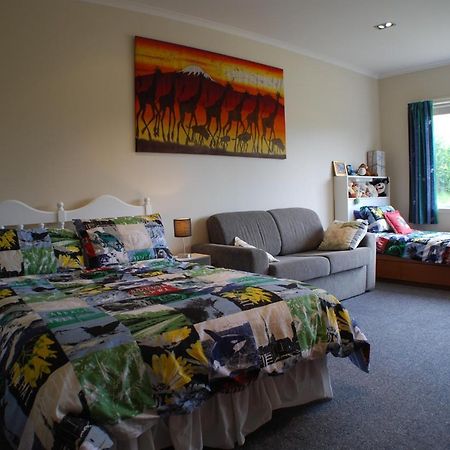 Sandcastle Bnb Ruakaka Buitenkant foto