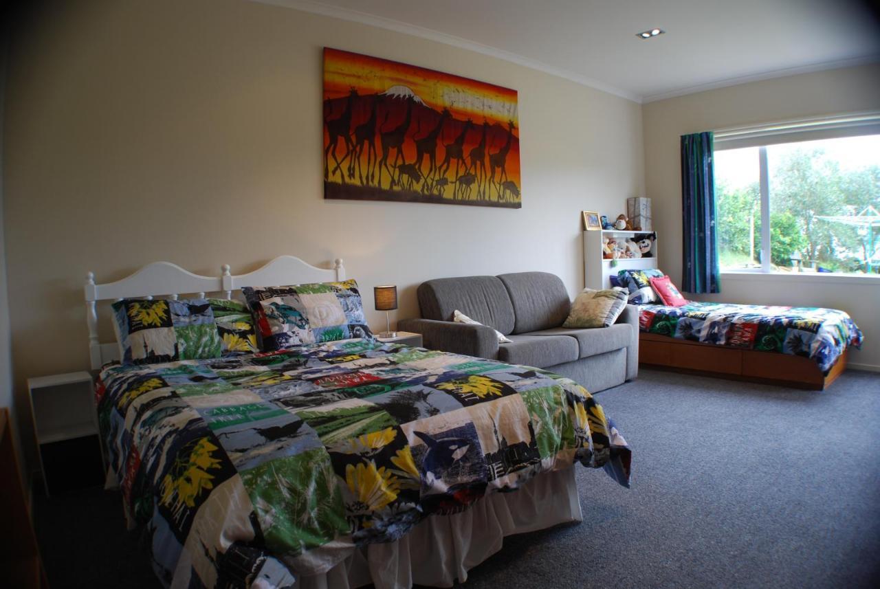 Sandcastle Bnb Ruakaka Buitenkant foto